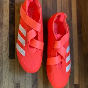 Adidas - THE INDOOR CYCLING SHOE